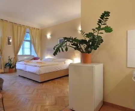 Apartment U Zlate Podkovy *