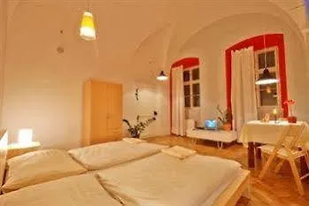 U Zlate Podkovy 아파트
